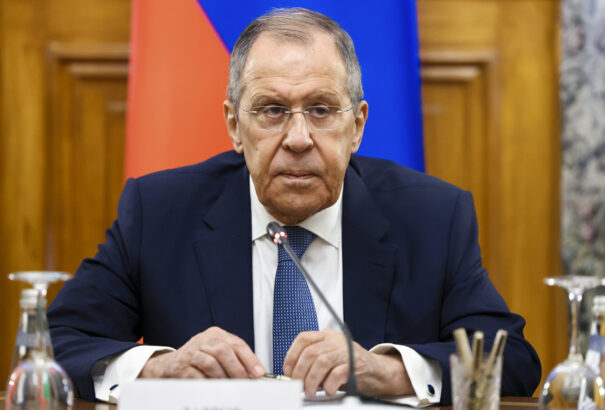 Lavrov: Washington téved, ha azt hiszi, hogy megvédi az Atlanti-óceán