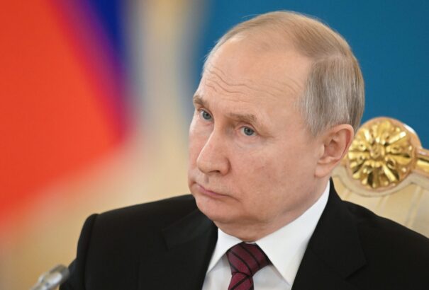 Putyin orosz elnök a határőrizet megerősítésére utasította a határőrséget