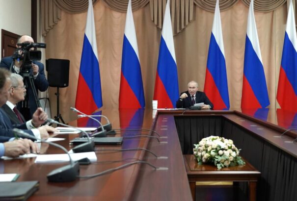 Körözést adtak ki Moszkvában a Nemzetközi Büntetőbíróság ügyésze ellen