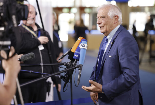 Joep Borrell újabb 3,5 milliárddal növelné meg az Ukrajna katonai finanszírozására szolgáló keretet