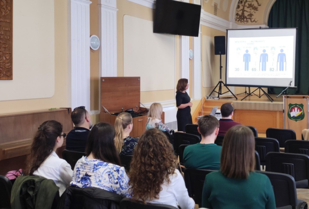 A „Multidiszciplináris együttműködés a klinikai gyakorlatban” c. szemináriumon az orvosok és gyógyszerészek új kezelési lehetőségeket mutattak be