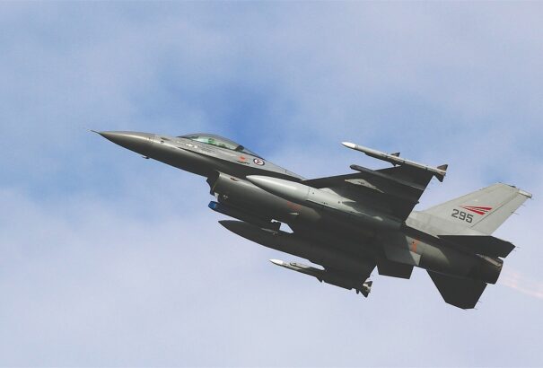 Dánia továbbra is fontolgatja saját F-16-osai átadását Ukrajnának