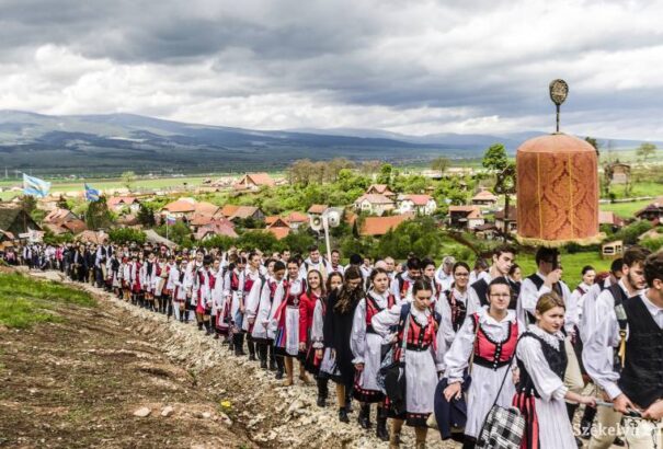 Háromszázezer zarándokot várnak a csíksomlyói búcsúba