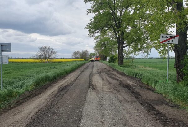 Pozsony megye újabb útszakaszokat újít fel a Szenci és Bazini járásban