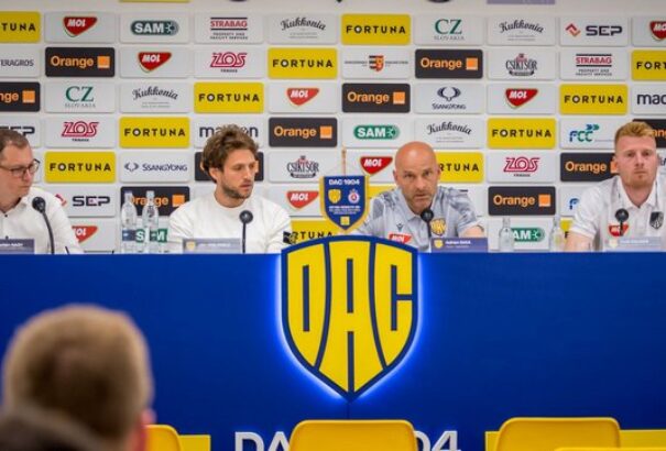 A DAC legyőzné a Slovant, Kalmár szerint mindenki vérét adja majd a pályán