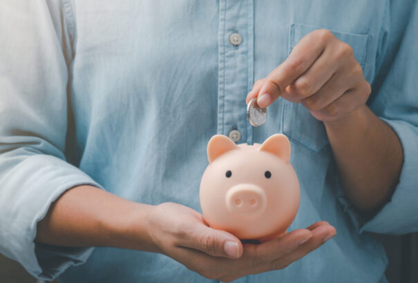 A magas infláció miatt a szlovákiai polgárok csaknem 44 százalékának hozzá kellett nyúlnia pénzügyi tartalékaihoz