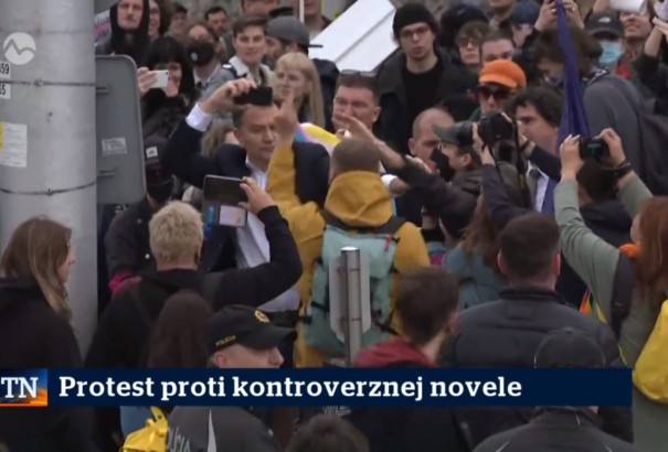 Matovič reagált a liberális sajtó csúsztatásaira: a durva eszközökkel harcoló LMBTQ-aktivisták csak saját közösségüknek ártanak