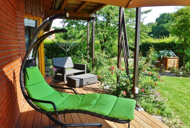 Élvezd a hűsítő árnyékot minden időben a napvitorlával!