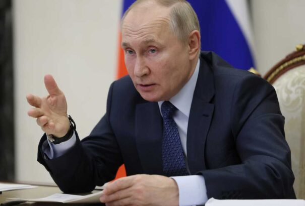 Putyin továbbra is nyitott az ukrán háború rendezéséről szóló tárgyalásokra