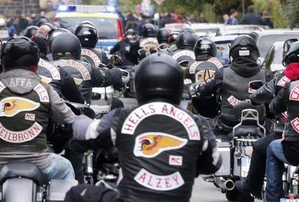 A rettegett Hells Angels motoros banda tagjai már Szlovákiában vannak. Somorja polgármestere azt tanácsolta a vállalkozásoknak, hogy zárjanak be