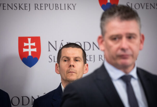 A választások után több párt is rendet tenne a rendőrség ideológia-orientált Facebook-oldalán