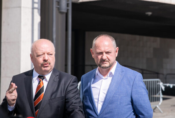 Simon Zsolt szövetségese: Azok állnak most Dzurinda mellett, akik anno megmentették a smeres kormányt