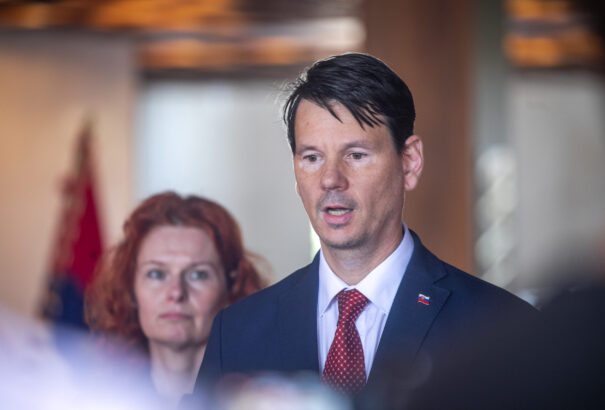 Az egészségügyi miniszter szerint drámaian meg kell emelni a kórházi sürgősségi díj nagyságát