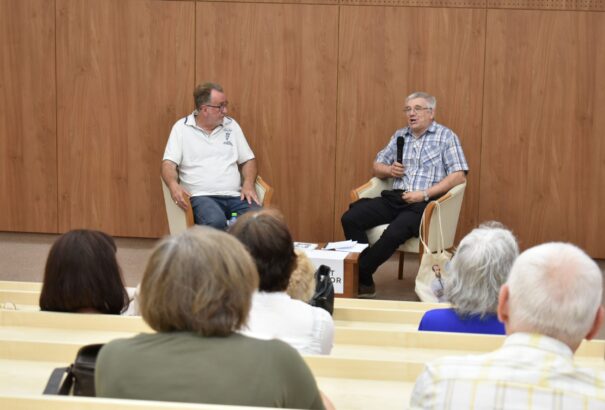 Hodossy Gyula könyvbemutatója Rimaszombatban