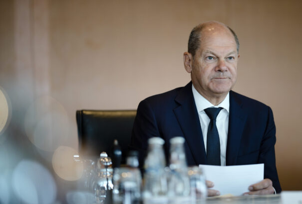 Scholz azt tervezi, hogy hamarosan megbeszélést folytat Vlagyimir Putyin orosz elnökkel