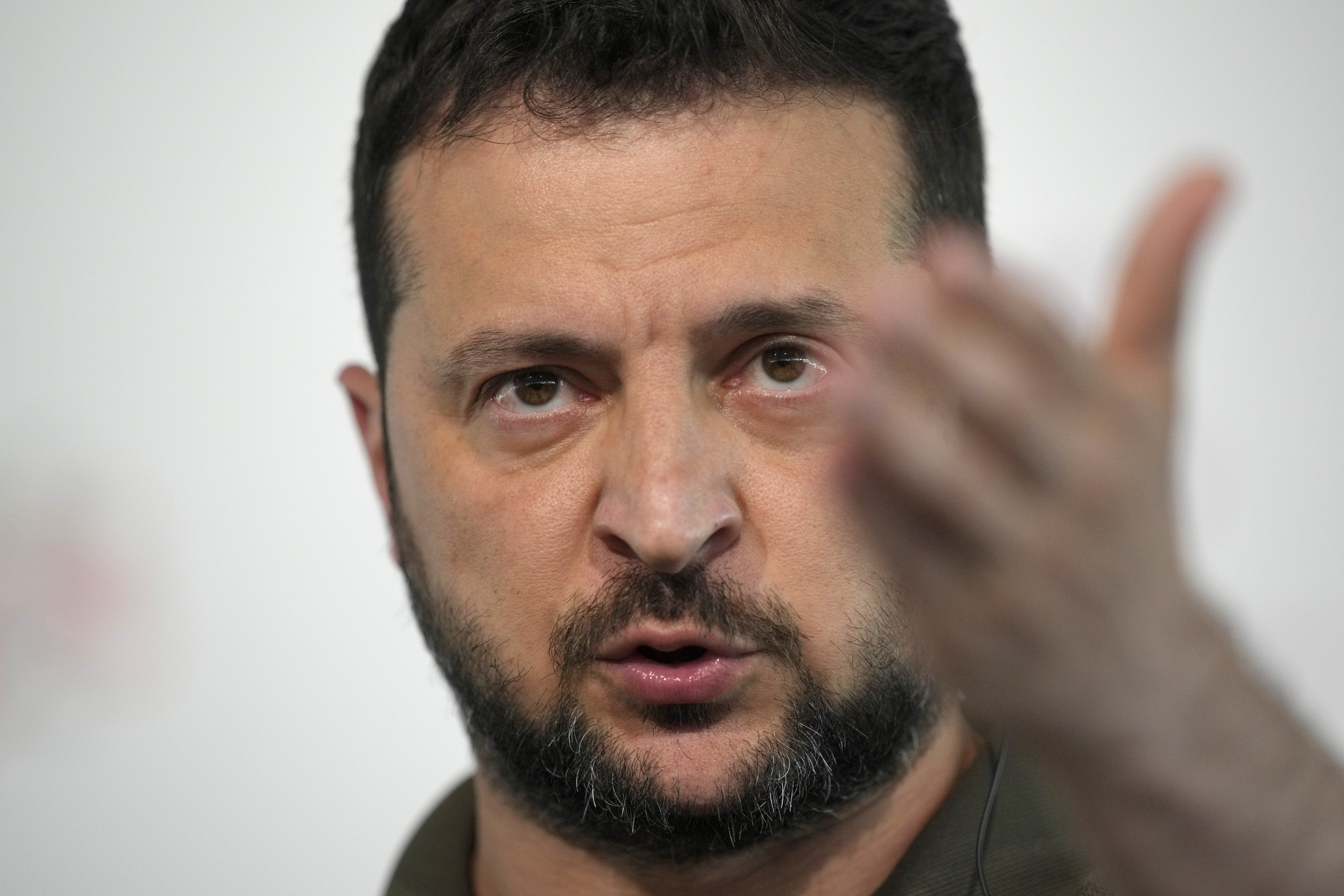 A fegyverszünet nem vezet békéhez – mondta Zelenszkij a vatikáni küldöttnek