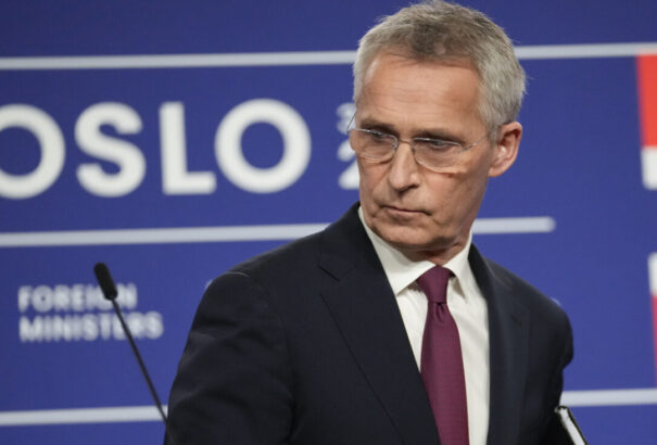 Kína: A NATO hagyjon fel a regionális konfliktusok szításával