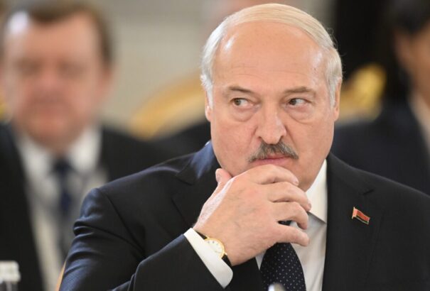 Lukasenka: Az egyetlen hiba, amit elkövettünk, hogy nem 2014-ben oldottuk meg az ukrán kérdést