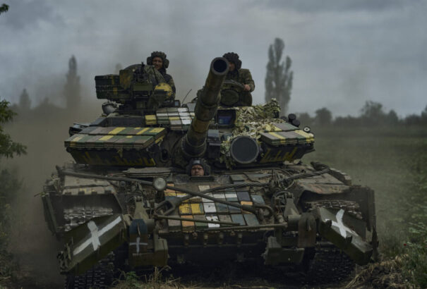 A Nyugat utasította Ukrajnát, hogy a Wagner puccskísérlete alatt ne támadja meg Oroszországot