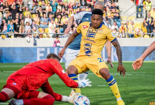 Blackman távozik a DAC-tól