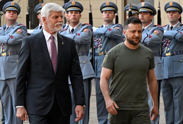 Zelenszkij biztos benne, hogy Ukrajna meghívást kap a NATO-ba