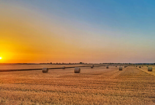 Kedden is folytatódik a forróság