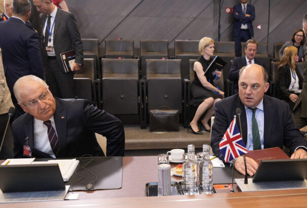 Wallace Zelenszkijnek: Nem vagyunk az Amazon, időnként megköszönhetnék a segítségünket