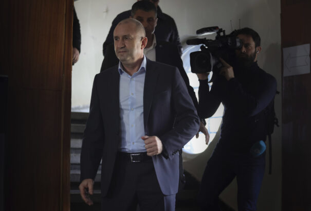 Ukrajna visszautasítja a bolgár elnök kijelentéseit, aki szerint Kijev felelős az ukrajnai háborúért