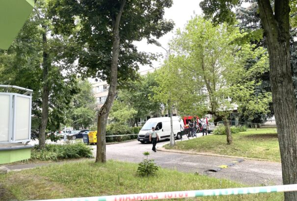 Tragédia egy pozsonyi gimnáziumban: egy diák felgyújtotta az iskolát és saját maga is halálra égett