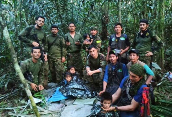 Kiengedték a kórházból a kolumbiai dzsungelből kimentett gyerekeket
