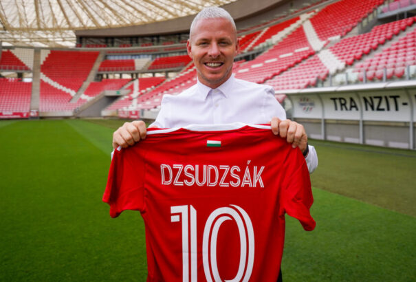 Dzsudzsák marad Debrecenben, szerződést hosszabbított a klubbal