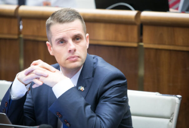 Martin Klus a Sme rodina jelöltlistájának 150. helyéről indul