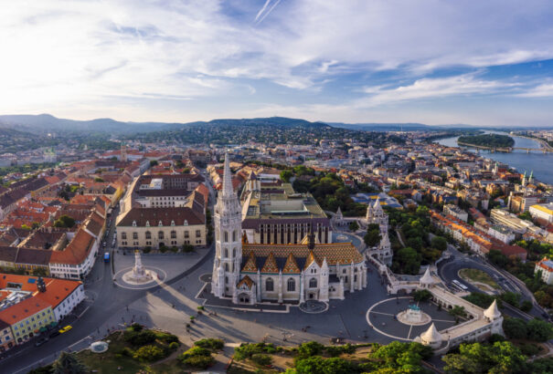 Mélyrepülésbe váltott a budapesti újlakás-piac az első fél évben