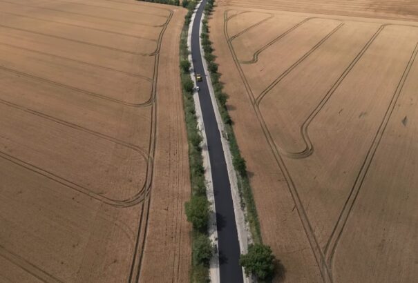 Itt tart a Nagymegyer–Medve nemzetközi út felújítása (Videó)