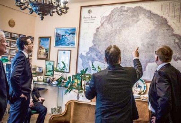 Szlovák politikus: Orbán csak kihasználjak Szlovákia alkalmatlanságát