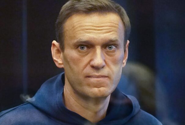 Újabb 19 évet kapott Navalnij – most extrémizmust varrtak a nyakába
