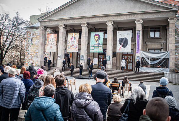 Magyar kulturális intézmények kerülnek veszélybe a román kormány költségcsökkentő tervei miatt