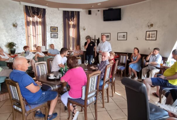 Király Zsolt: Nem olyan langyos a Forró, ahogy azt egyesek állítják – A Szövetség kampányrendezvényén jártunk