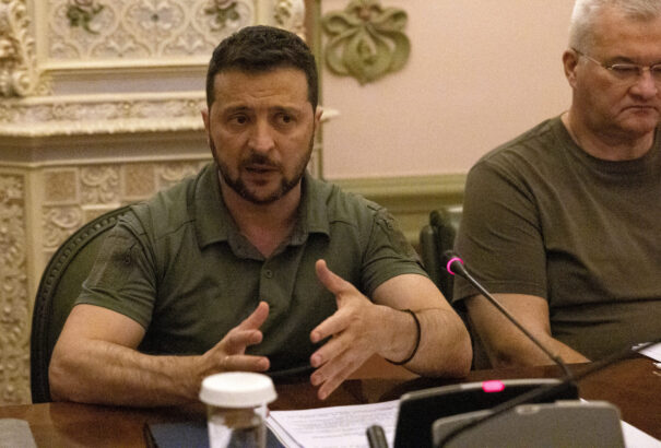 Zelenszkij: Oroszország gyorsabban és áldozatok nélkül tudja befejezni a háborút