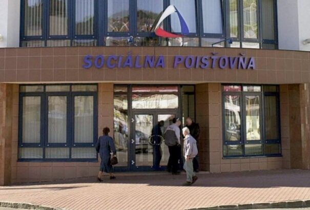 Külföldről is kap nyugdíjat? Augusztus végéig be kell jelentenie ennek összegét a Szociális Biztosítónak