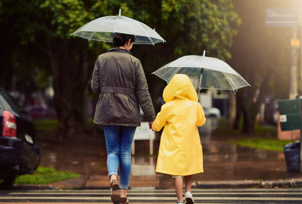 Borult, csapadékos, szeles idő várható pénteken