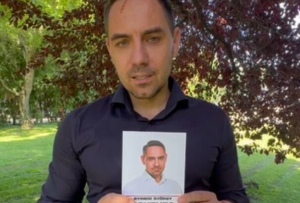 Megjelent Gyimesi György könyve: Egyenes gerinccel