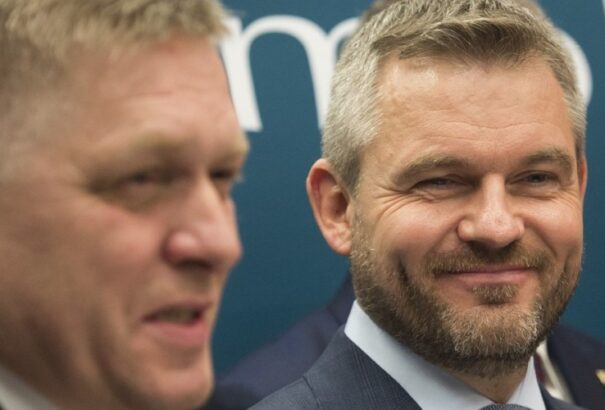 AKO-felmérés: A legtöbb válaszadó Pellegrinit vagy Ficót szeretné miniszterelnöknek