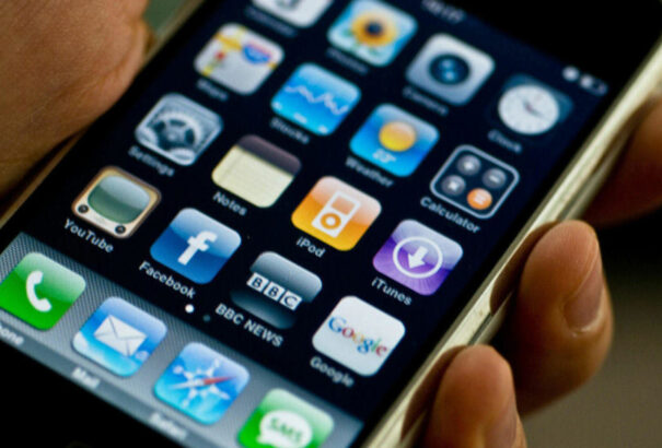 A holland hatóságoknak több száz bűnöző mobiltelefonját sikerült feltörnie