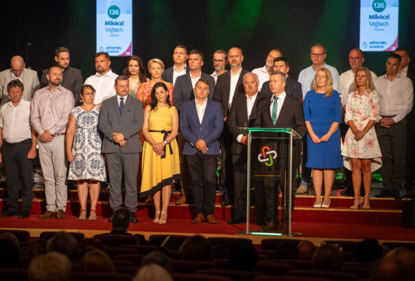 Király Zsolt: Mert nem vagytok egységesek…