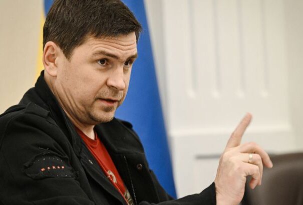 Ukrán elnöki tanácsadó: Orbán közvetlenül érintett abban, hogy Putyin hatalmon maradjon