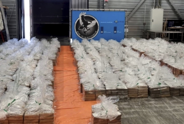 Rekordmennyiségű kokaint foglaltak le Rotterdam kikötőjében