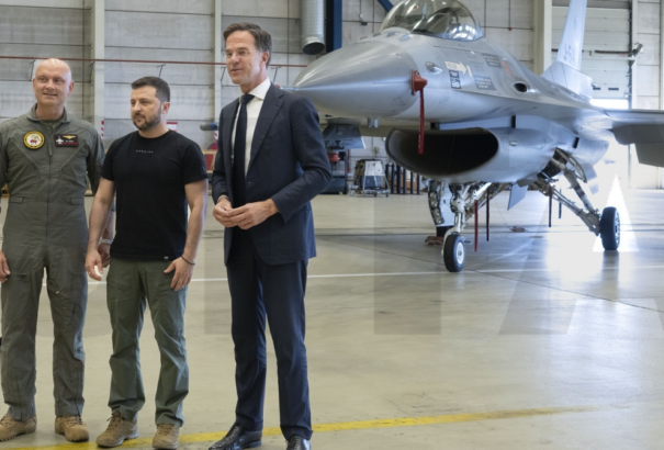Rutte bejelentette, hogy Hollandia és Dánia F-16-os vadászgépeket szállít Ukrajnának