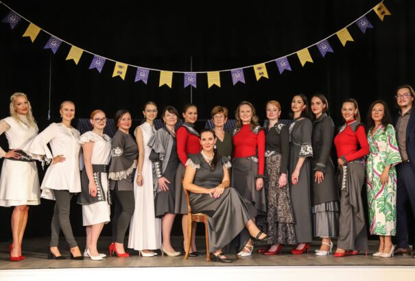 Értékmentés és értékteremtés: Gömöri hagyomány a divatban – Képekkel