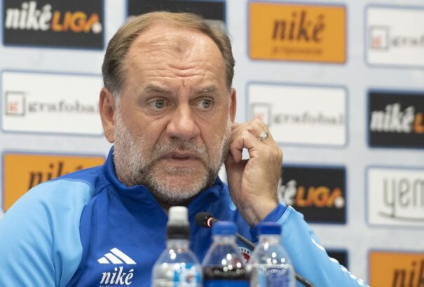 DAC-Slovan után: Weisst nem lepte meg a vereség, beszólt a kivonuló drukkereknek is